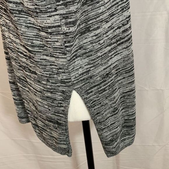Babaton Grey & Black Long Sleeve Top - Picture 5 of 7
